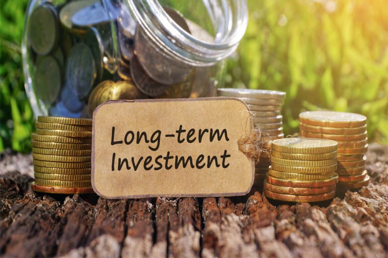 Long-Term Returns of Real Estate Investment